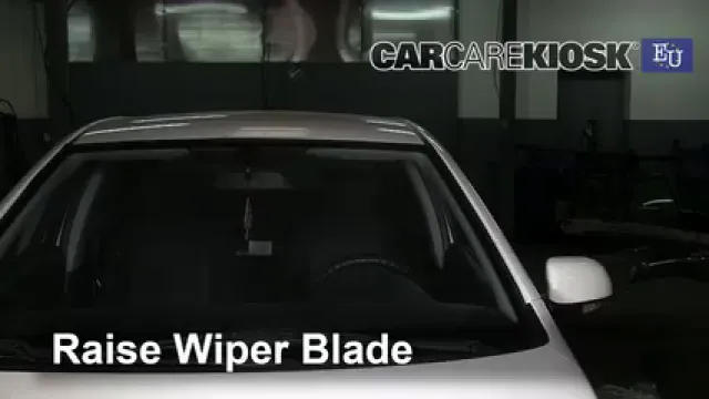 2013 Hyundai i20 Classic 1.2L 4 Cyl. Escobillas de limpiaparabrisas delantero Cambiar escobillas de limpiaparabrisas